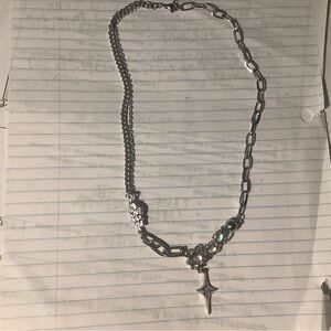 Silver Chain Necklace with star pendant